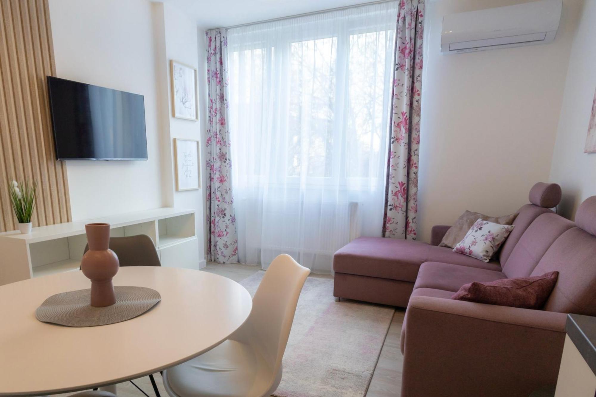 Millennium Apartman Tatabánya Exterior foto
